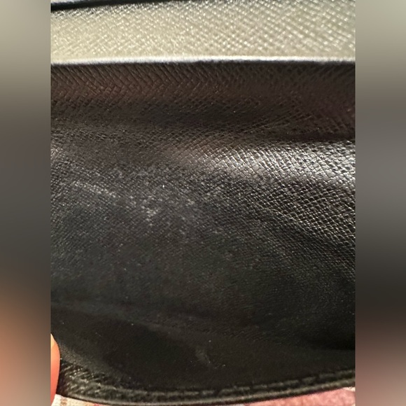 Louis Vuitton Wallet - Picture 4 of 7